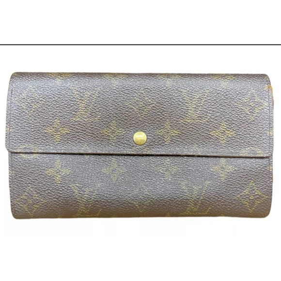LOUIS VUITTON MONOGRAM CANVAS LEATHER SARAH LONG WALLET. RW956